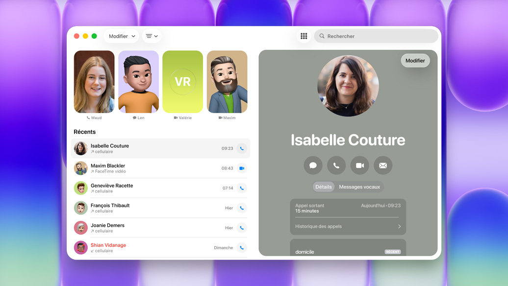 Un MacBook Neo avec l’app Téléphone à l’écran, montrant plusieurs contacts et la liste des appels récents, un des appels est sélectionné et la fiche de contact de la personne est affichée