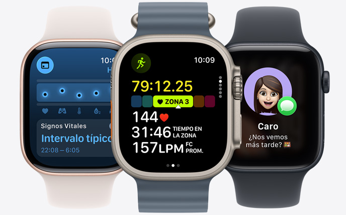 Tres modelos de Apple Watch: el del centro en color natural muestra mediciones cardiacas de un entrenamiento de carrera en curso; el de la derecha en negro azabache muestra un Genmoji; y el de la izquierda en oro rosa muestra la app Signos Vitales