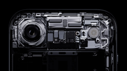iPhone Air, interior components shown in raised plateau: including Fusion Main camera, camera flash, chip